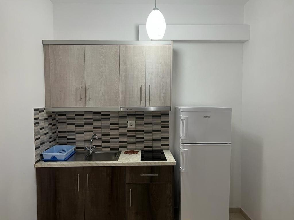 Ylli Mance Apartments Ksamil Bagian luar foto