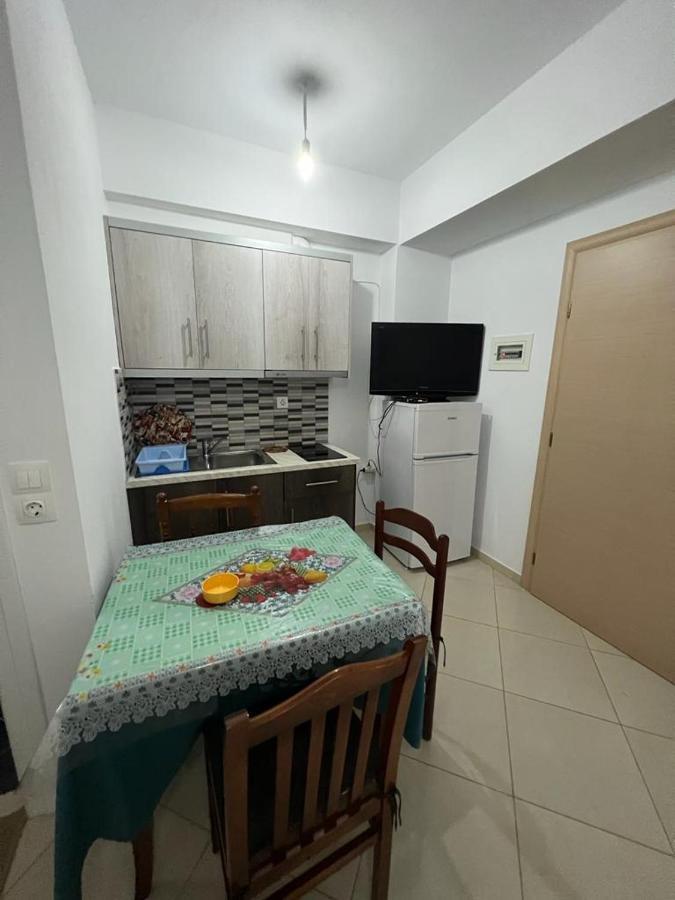 Ylli Mance Apartments Ksamil Bagian luar foto