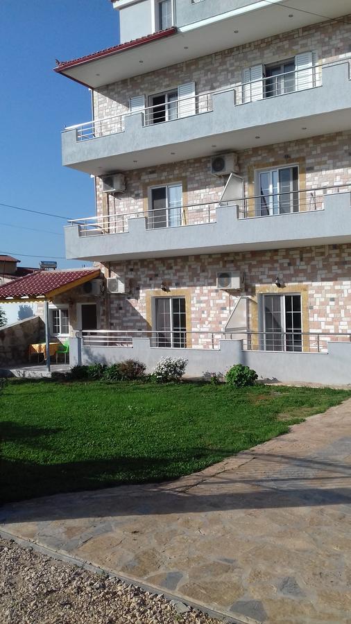 Ylli Mance Apartments Ksamil Bagian luar foto